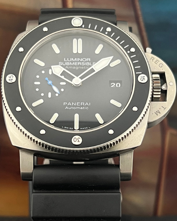 2019 Panerai Luminor Submersible 1950 3 Days Automatic Amagnetic Titanium Black Dial (PAM01389)