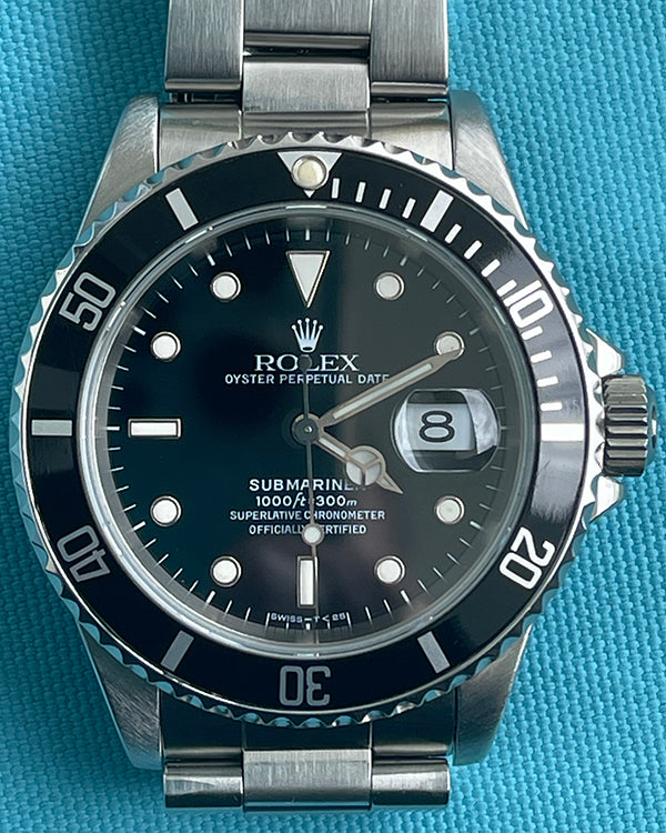 1995 (W serial) Rolex Submariner Date Vintage 40MM Black Dial Oyster Bracelet (16610)