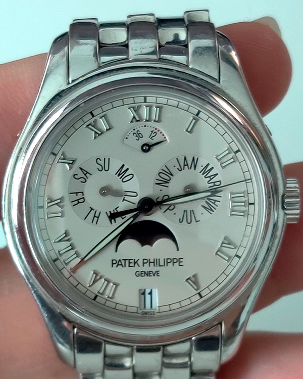 Patek Philippe Annual Calendar 37MM White Dial White Gold Bracelet (5036/1G)