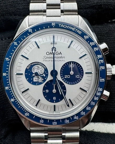 2023 Omega Speedmaster Anniversary Series “Silver Snoopy Award” 42MM Silver Dial Steel Bracelet (310.32.42.50.02.001)