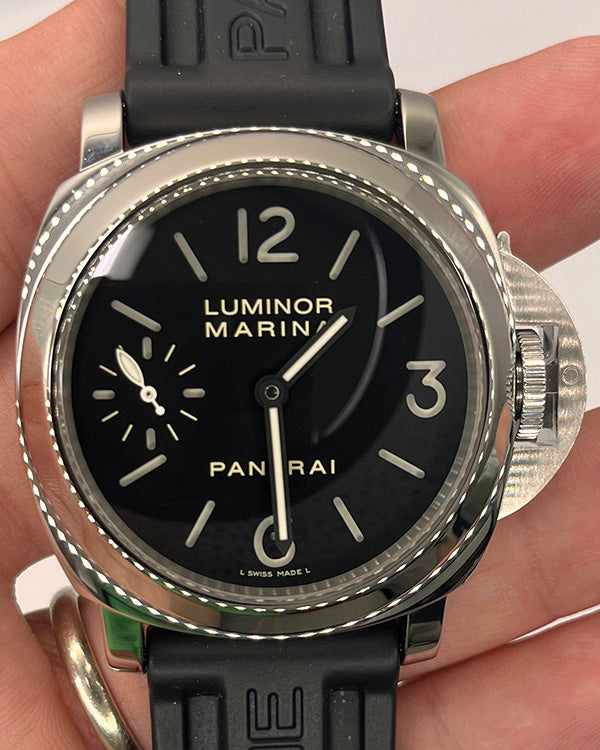 2006 Panerai Luminor Marina 44MM Black Dial Rubber Strap (PAM00111)