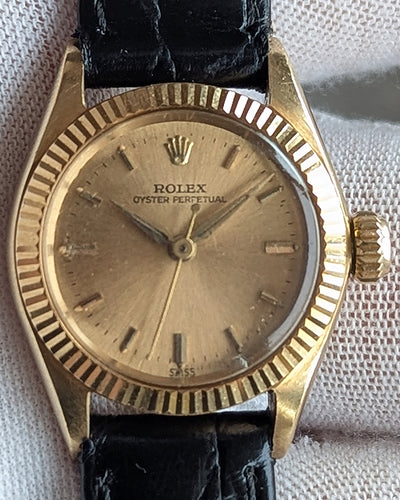 Rolex Oyster Perpetual 25MM 18k Yellow-Gold Champagne Dial Aftermarket Leather Strap (6619)