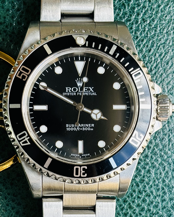 2006 Rolex Submariner No-Date 40MM Black Dial Oyster Bracelet (14060M)