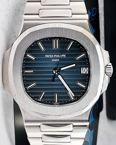 2016 Patek Philippe Nautilus 40MM Blue/Black Dial Steel Bracelet (5711/1A-010)