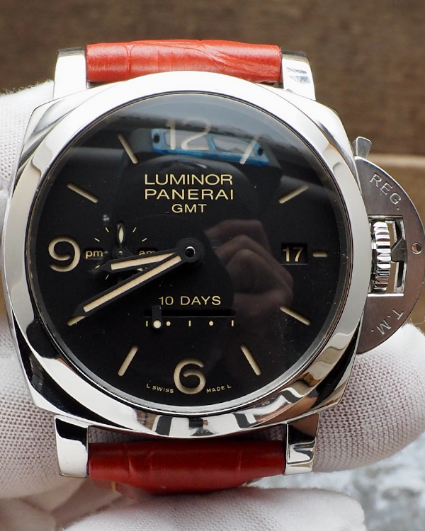 2017 Panerai Radiomir 44MM Black Dial Leather Strap (PAM00533)