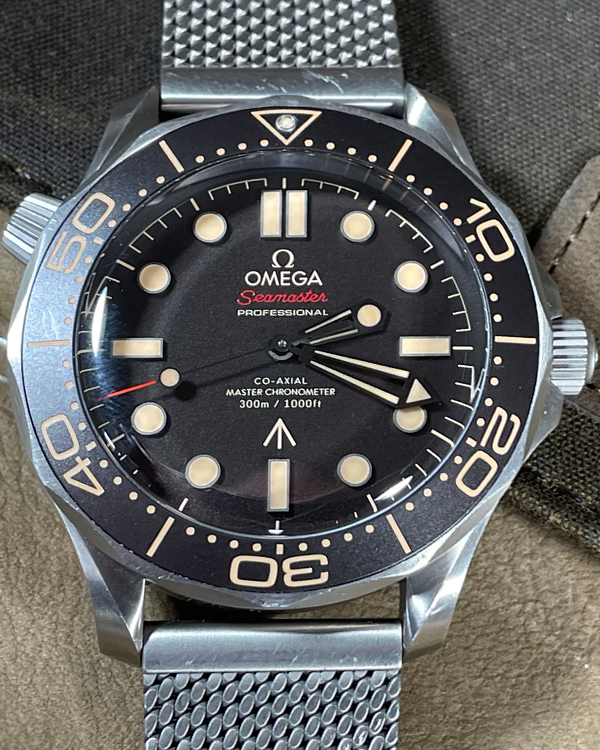 Omega Seamaster Professional 300M "007 No Time To Die" 42MM Black Dial Titanium Bracelet (210.90.42.20.01.001)