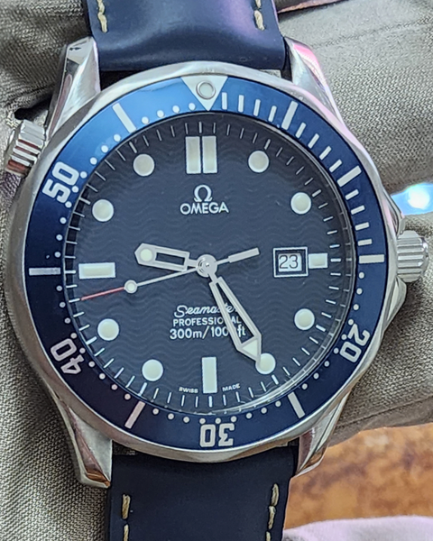 Omega Seamaster 300M 41MM Quartz Blue Dial Leather Strap (2541.80