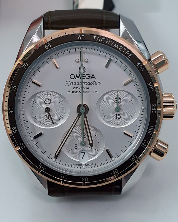 2023 Omega Speedmaster Co-Axial 38MM Silver Dial Leather Strap (324.23.38.50.02.001)