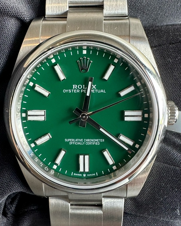 2023 Rolex Oyster Perpetual 41MM Green Dial Oyster Bracelet (124300)