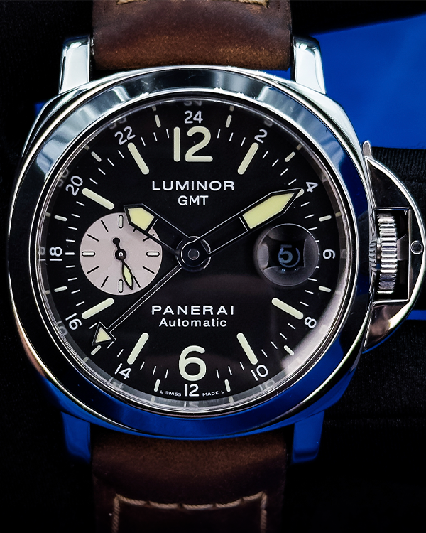 2006 (I Serial) Panerai Luminor GMT Automatic 44MM Black Dial Leather Strap (PAM00088)