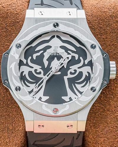 Hublot Big Bang "Black Jaguar-White Tiger Foundation" L.E. 44MM Black Dial Rubber Strap (316.SX.4310.RX.BJW16)