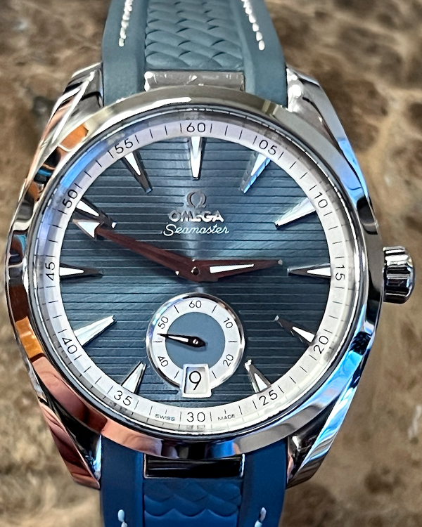 2023 Omega Seamaster Aqua Terra 150M 41MM Blue Dial Rubber Strap (220.12.41.21.03.005)