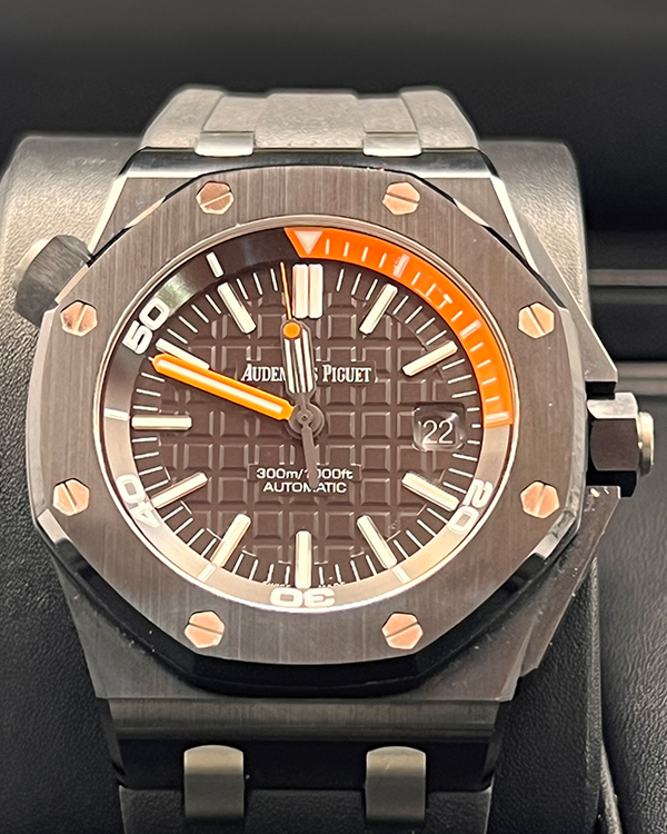 2015 Audemars Piguet Royal Oak Offshore Diver 42MM Ceramic Black Dial Rubber Strap (15707CE)