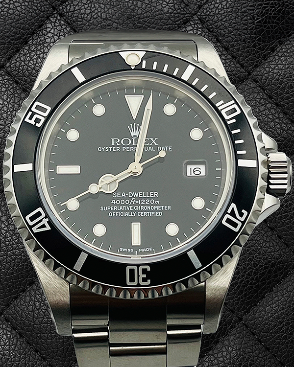 Rolex Sea-Dweller 4000 40MM Black Dial Oyster Bracelet (16600)