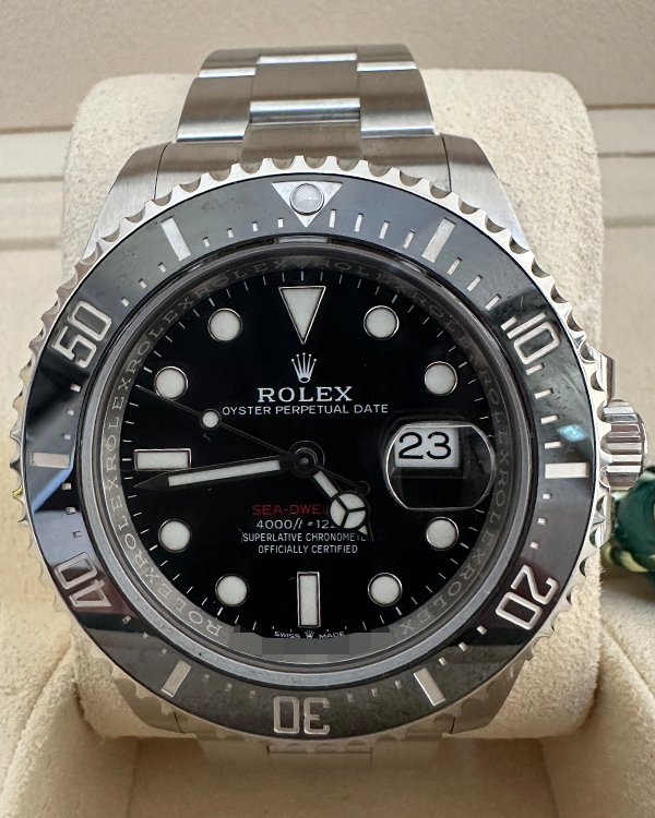 No Reserve - 2019 Rolex Sea-Dweller 43MM Bracelet Oystersteel Black Dial (126600)