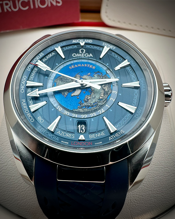 2022 Omega Seamaster Aqua Terra Worldtimer 43MM Blue Dial Rubber Strap (220.12.43.22.03.001)