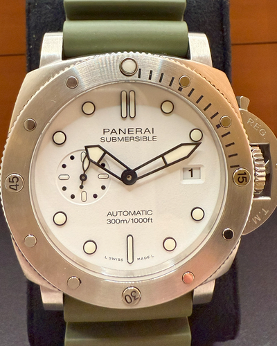 2022 Panerai Submersible Quarantaquattro Bianco 44MM White Dial Rubber Strap (PAM01226)