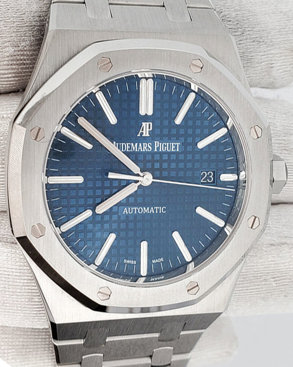 Audemars Piguet Royal Oak 41MM Blue Dial Steel Bracelet (15400ST.OO.1220ST.03)