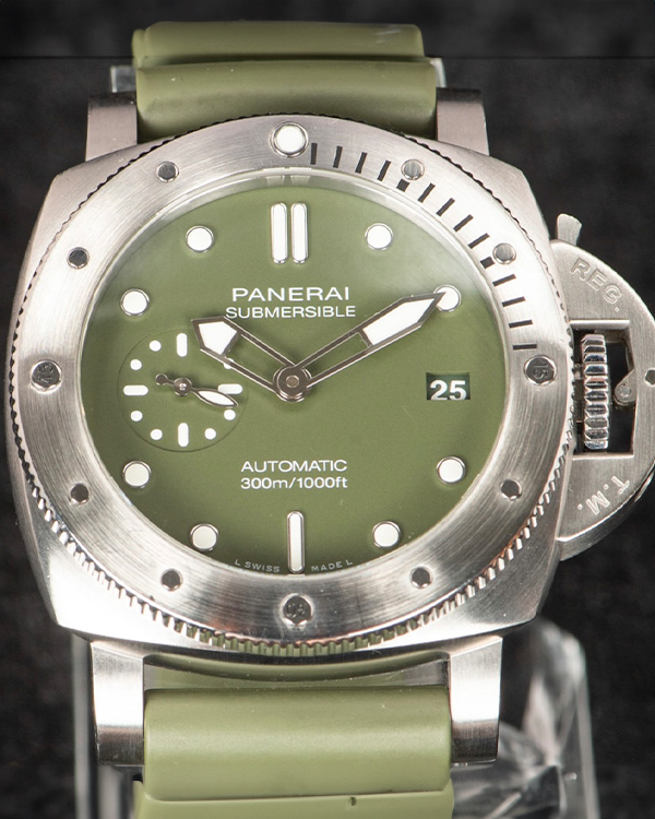 2020 Panerai Submersible "Verde Militare" L. E. 42MM Green Dial Rubber Strap (PAM01055)