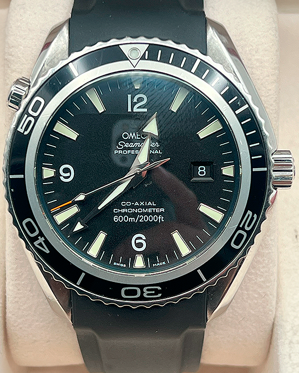 2011 Omega Seamaster Planet Ocean 45.5MM Black Dial Rubber Strap (2200.50.00)