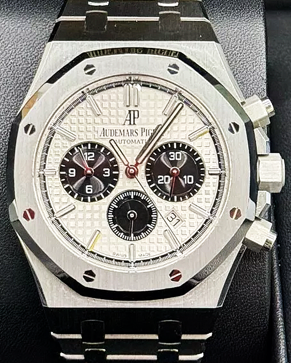 2021 Audemars Piguet Royal Oak Chronograph "Panda" 41MM Silver Dial Steel Bracelet (26331ST.OO.1220ST.03)