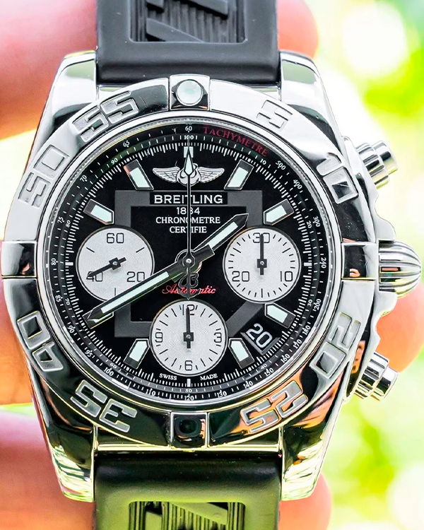 Breitling Chronomat 41MM Black Dial Rubber Strap (AB0140)