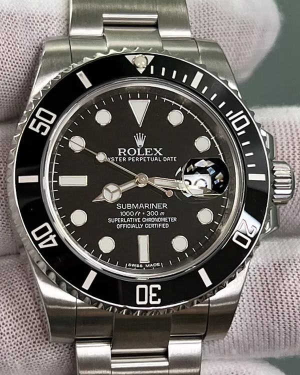 Rolex Submariner Date 40MM Black Dial Oyster Bracelet (116610LN)