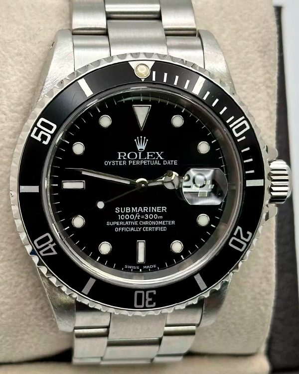 2001 Rolex Submariner Date 40MM Black Dial Oyster Bracelet (16610)