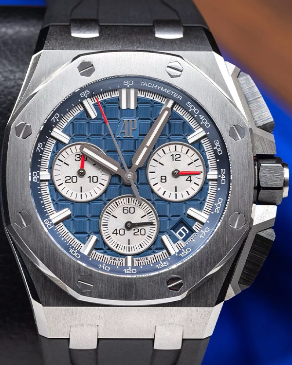 2022 Audemars Piguet Royal Oak Offshore 43MM Blue Dial Rubber Strap (26420TI.OO.A027CA.01)