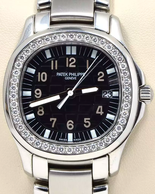 2012 Patek Philippe Aquanaut 35.2MM Quartz Black Dial Steel Bracelet (5087)