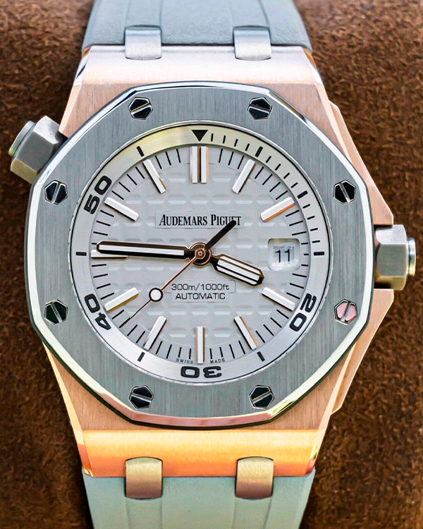 Audemars Piguet Royal Oak Offshore Diver 42MM Grey Dial Rubber Strap (15711OI.OO.A006CA.01)