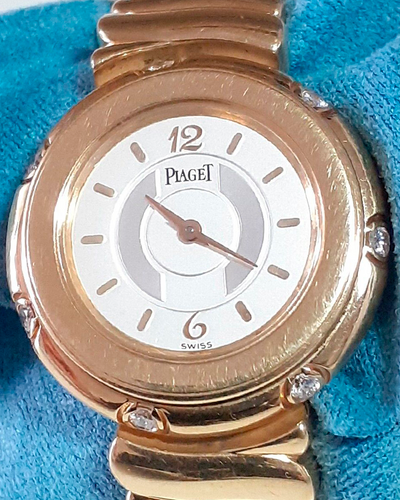 Piaget Jewelry 25MM Quartz White Dial Yellow Gold Bracelet (20124 M101)