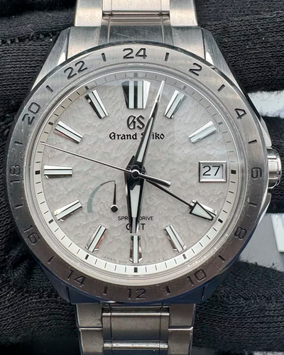 2023 Grand Seiko Evolution 9 Collection 41MM White Dial Titanium Bracelet (SBGE285)