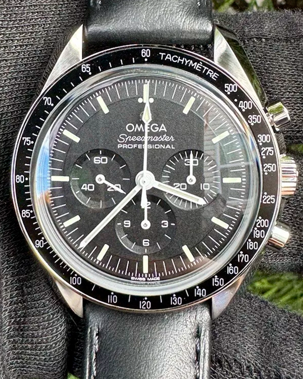 2024 Omega Speedmaster Professional Moonwatch 42MM Black Dial Leather Strap (310.32.42.50.01.002)