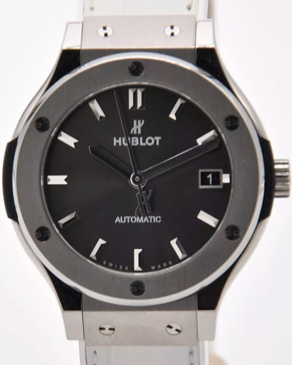 Hublot Classic Fusion Racing 38MM Grey Dial Leather Strap (565.NX.7071.LR)