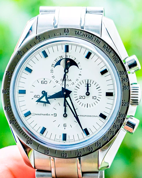 Omega Speedmaster Professional Moonwatch Moonphase 42MM White Dial Steel Bracelet (3575.20)