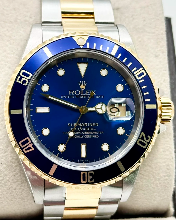 1999 (A Serial) Rolex Submariner Date "Bluesy" 40MM Blue Dial Two-Tone Bracelet (16613)