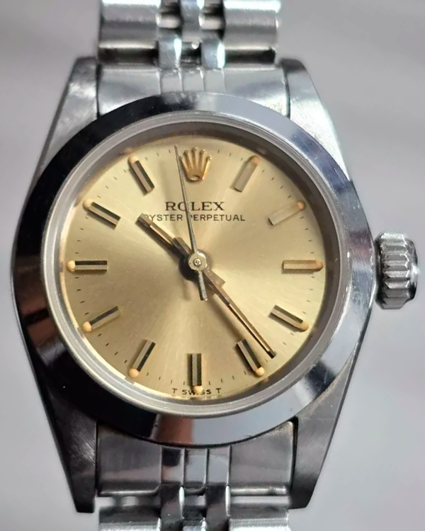 Rolex Oyster Perpetual 24MM Champagne Dial Jubilee Bracelet (67180)