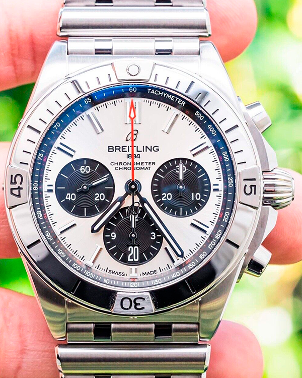 2021 Breitling Chronomat "Blackeye" 42MM Silver Dial Steel Bracelet (AB0134101G1A1)