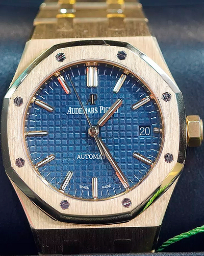 2017 Audemars Piguet Royal Oak 37MM Blue Dial Yellow Gold Bracelet (15450BA.OO.1256BA.0)