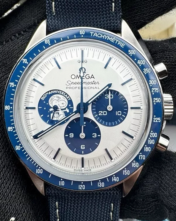 2024 Omega Speedmaster Anniversary Series "Silver Snoopy Award" 42MM Silver Dial Textile Strap (310.32.42.50.02.001)