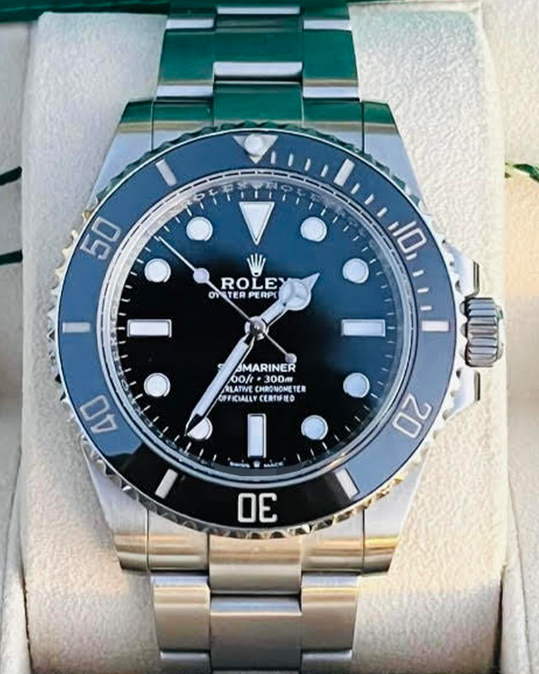 2023 Rolex Submariner No Date Oystersteel Black Dial (124060)