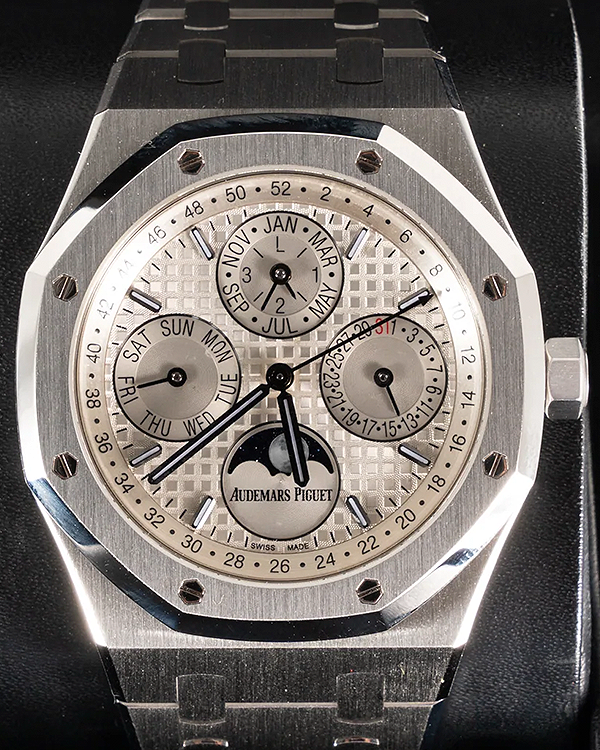 2018 Audemars Piguet Royal Oak Perpetual Calendar 41MM Silver Dial Steel Bracelet (26574ST.OO.1220ST.01)