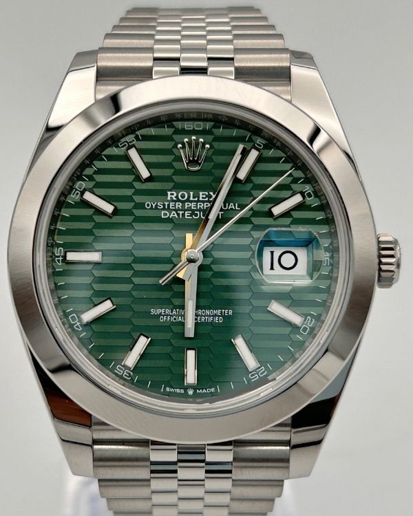 2023 Rolex Datejust 41 Motif Green Dial Jubilee Bracelet (126300)