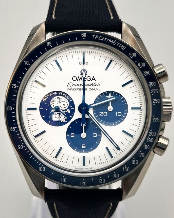 2022 Omega Speedmaster 50th Anniversary “Silver Snoopy Award” Chronometer (310.32.42.50.02.001)