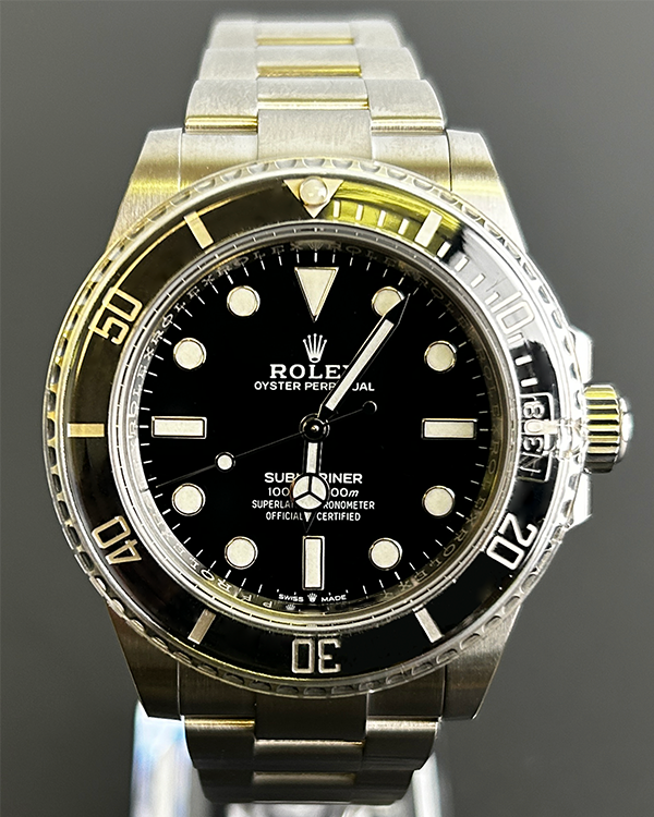 No Reserve - Rolex Submariner Black Dial No Date (124060)