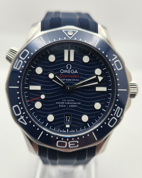 2021 Omega Seamaster Diver 300M 42MM Blue Dial Rubber Strap (210.32.42.20.03.001)