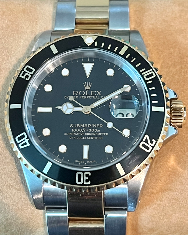 2000 Rolex Submariner Date 40MM Yellow Gold And Steel Black Dial (16613)