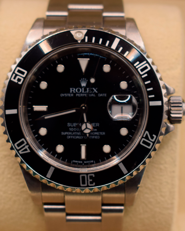 2009 Rolex Submariner Date 40MM Black Dial Steel Bracelet (16610)