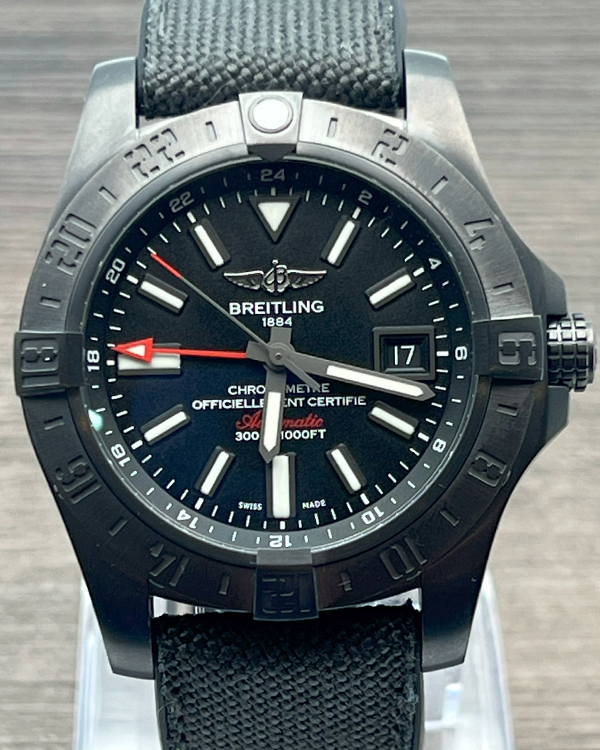 2019 Breitling Avenger II GMT 43MM Steel "Volcano Black" Dial (M3239010/BF04)